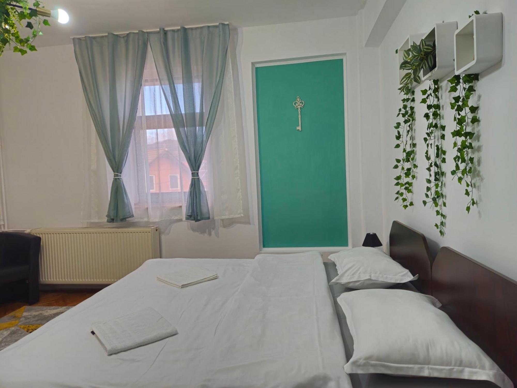 Apartment Zarnesti City Centre Vmp Free Parking Ruang foto